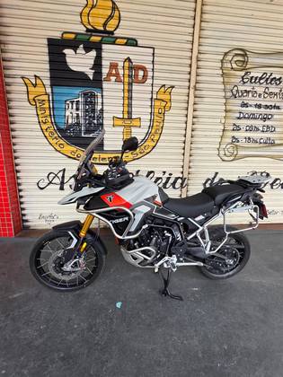 TRIUMPH TIGER 900 RALLY PRO 